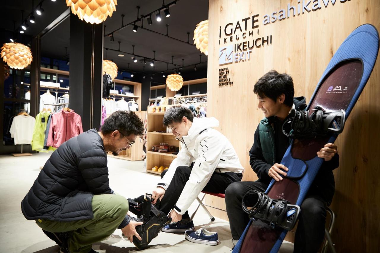 Omo7 Asahikawa By Hoshino Resorts Exterior foto Fitting a snowboard boot